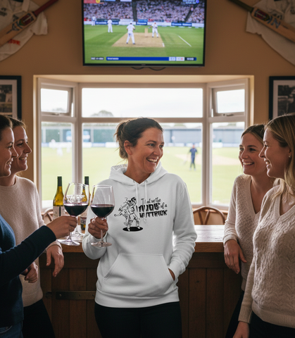 I Bat In The Middle Of A Hat-trick | Funny Cricket Hoodie