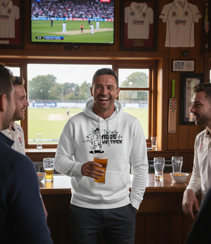 I Bat In The Middle Of A Hat-trick | Funny Cricket Hoodie